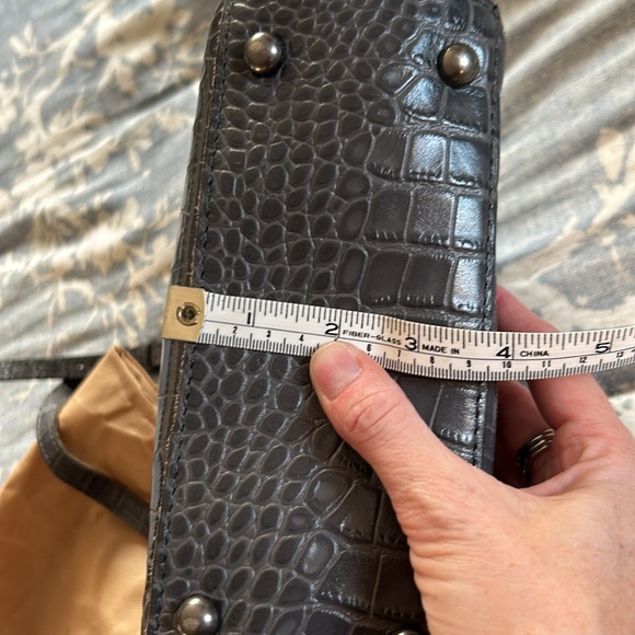 Patricia Nash gray handbag - Picture 7 of 8